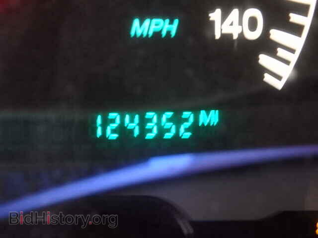 2001 CADILLAC DEVILLE - VIN: 1G6KF57961U262773 - Photo 8