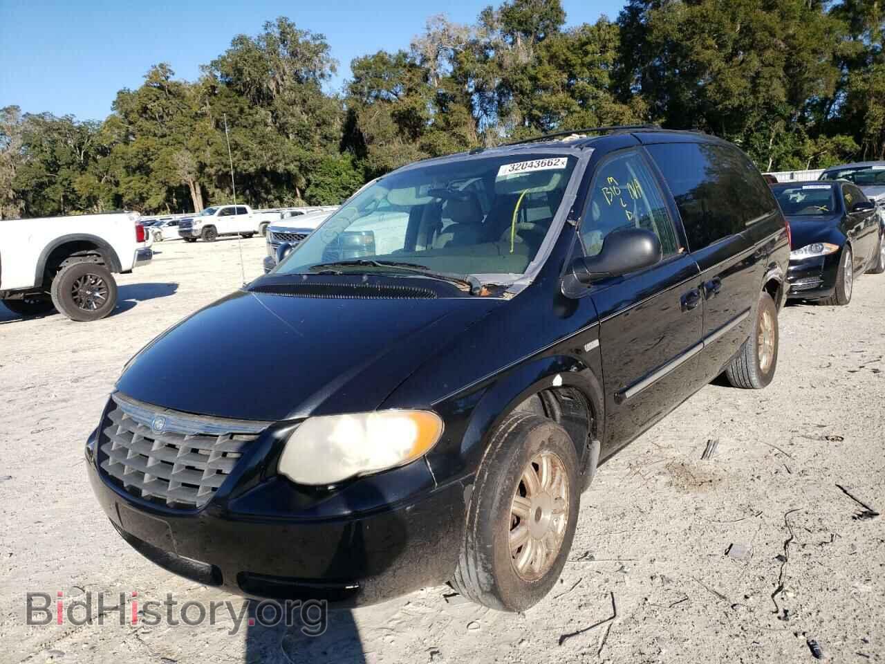 2006 CHRYSLER MINIVAN - VIN: 2A4GP54LX6R704405 - Фото 2