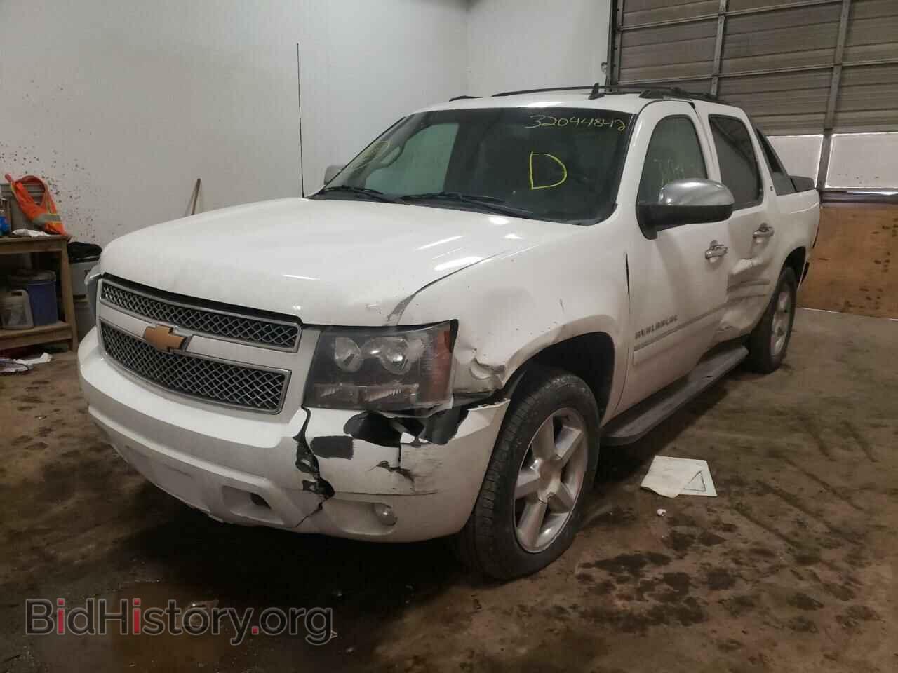 2012 CHEVROLET AVALANCHE - VIN: 3GNTKGE70CG181548 - Фото 2
