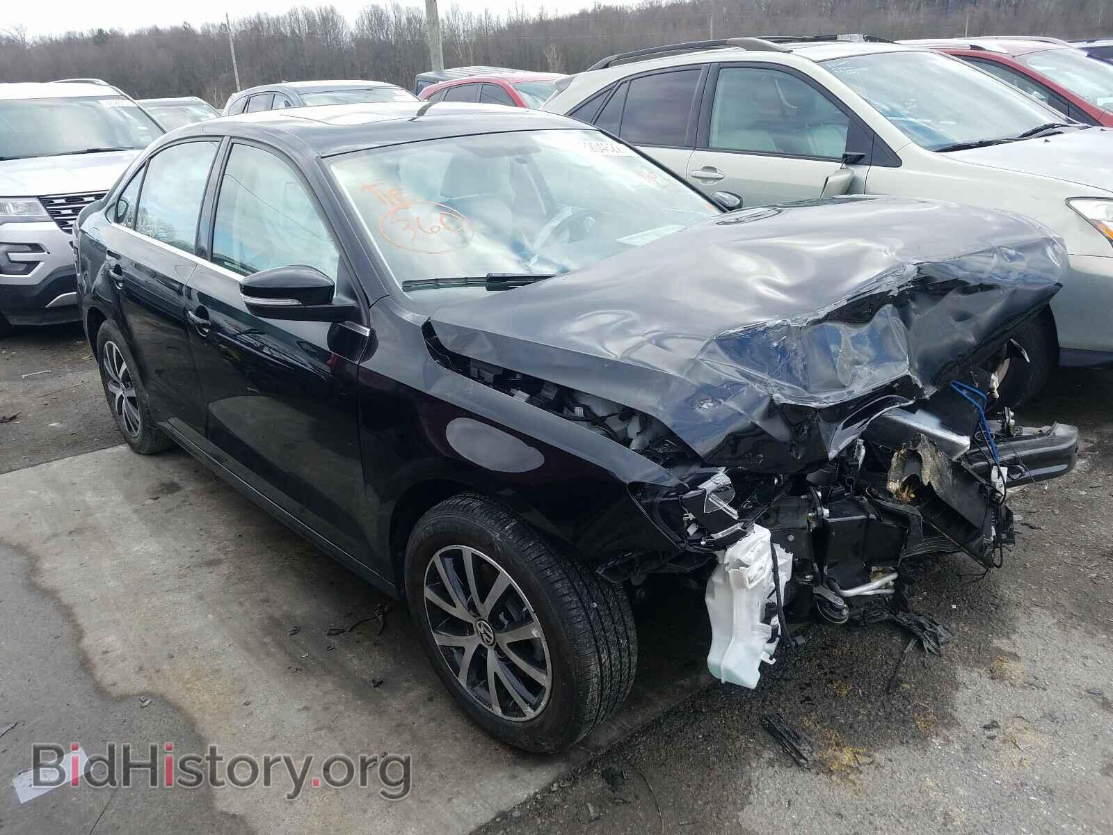 Фотография 3VWDB7AJ0HM235998 - VOLKSWAGEN JETTA 2017