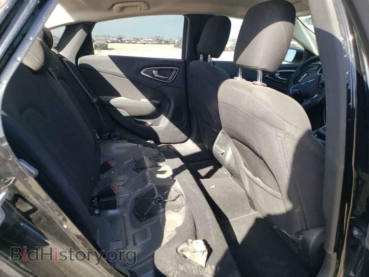 2015 CHRYSLER 200 - VIN: 1C3CCCAB5FN755201 - Фото 6