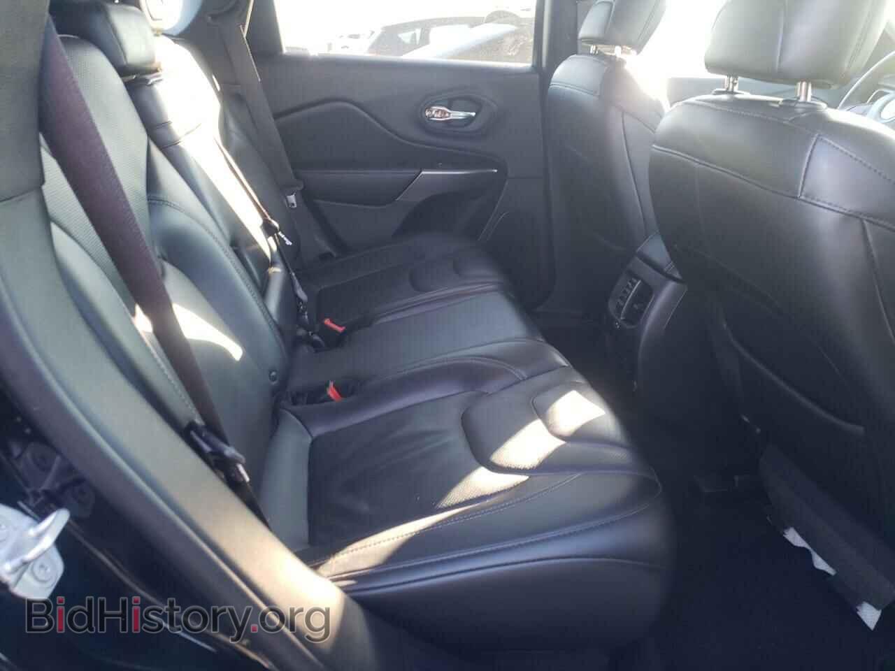 2019 JEEP CHEROKEE - VIN: 1C4PJLDB9KD300320 - Фото 6