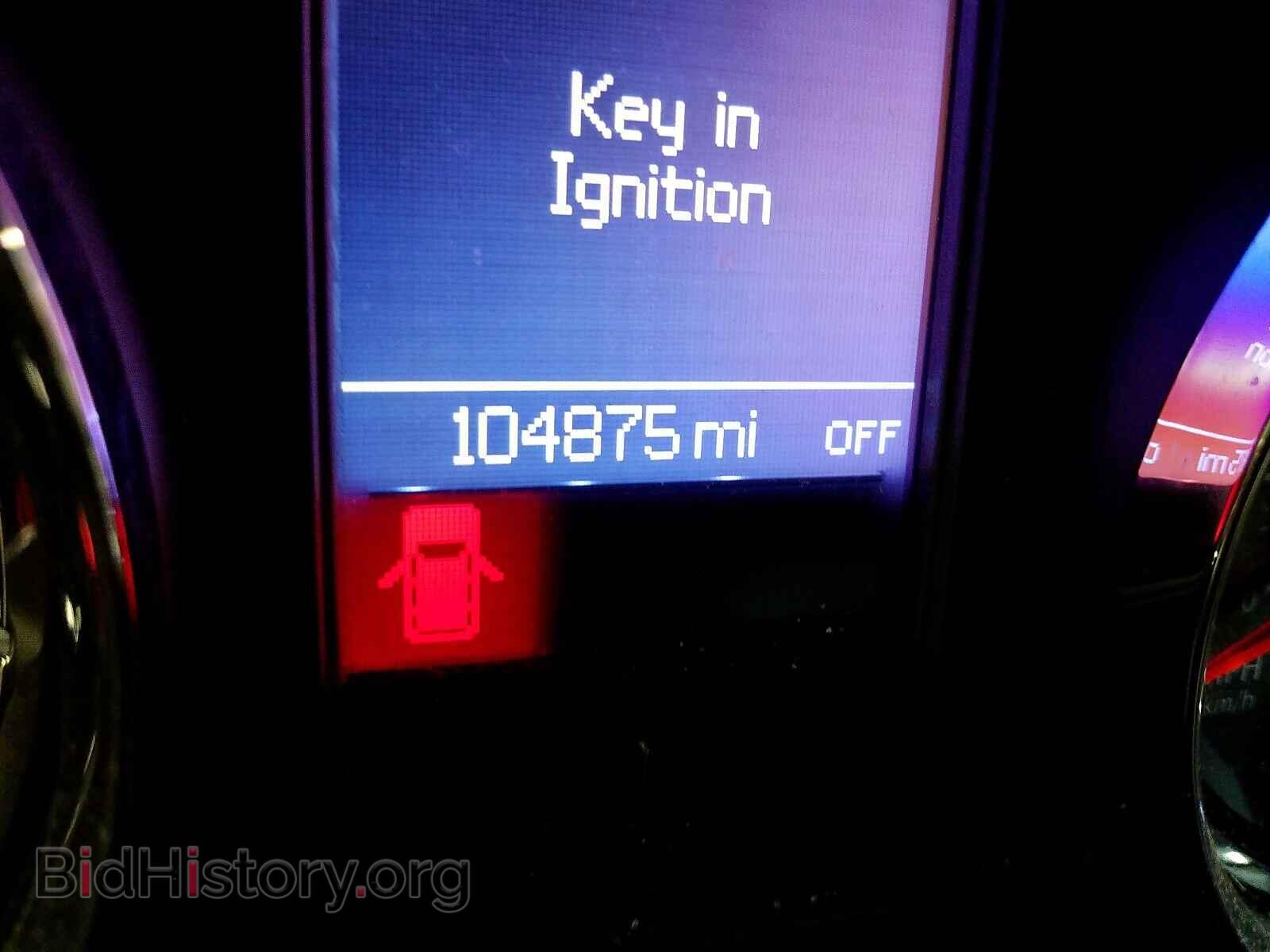 2011 CHRYSLER TOWN & COU - VIN: 2A4RR5DG4BR623531 - Фото 8