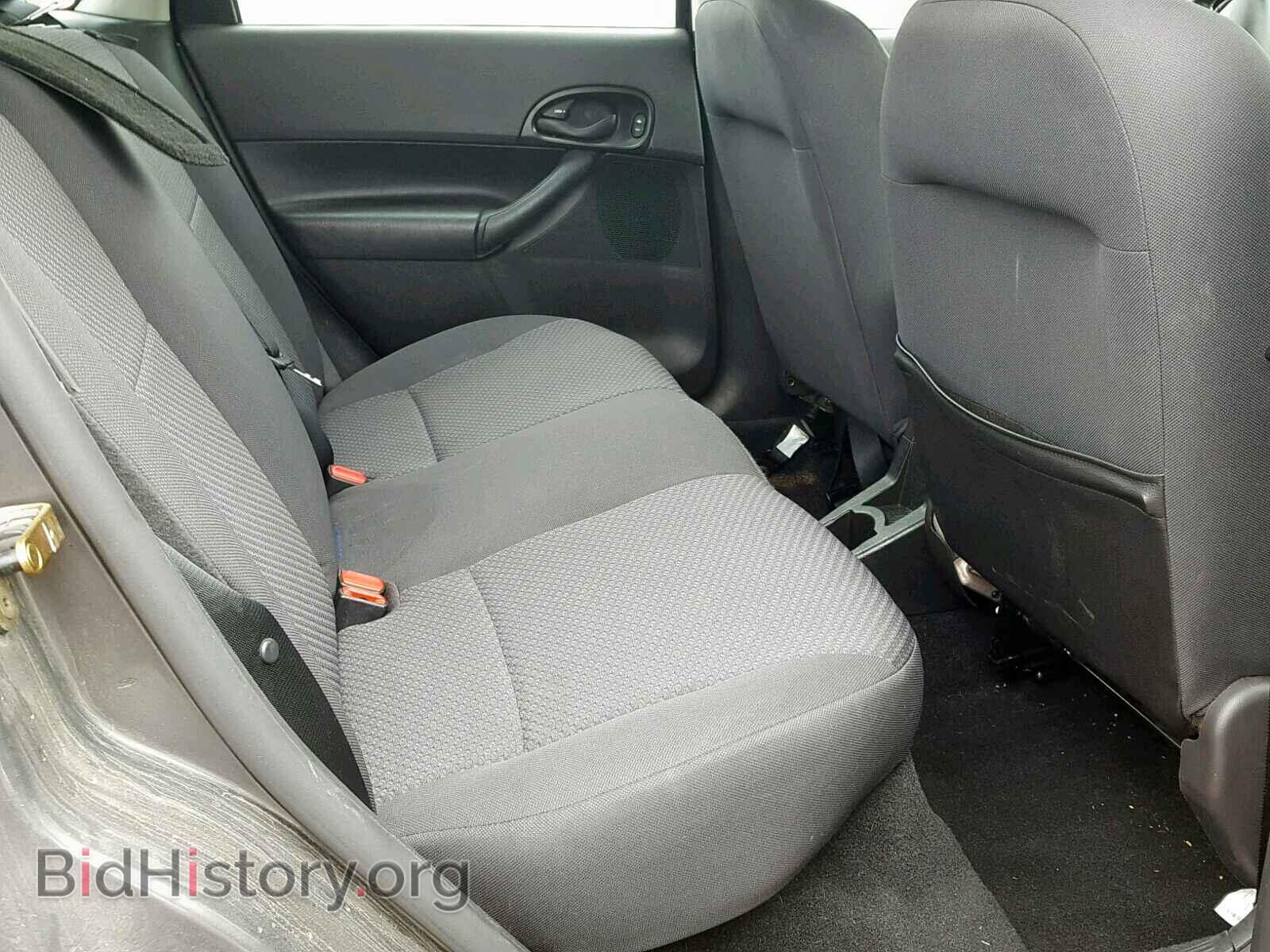 2005 FORD FOCUS - VIN: 3FAFP37N75R115698 - Фото 6