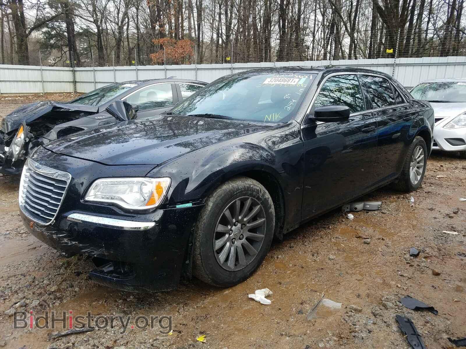 2012 CHRYSLER 300 - VIN: 2C3CCAAG1CH312144 - Фото 2