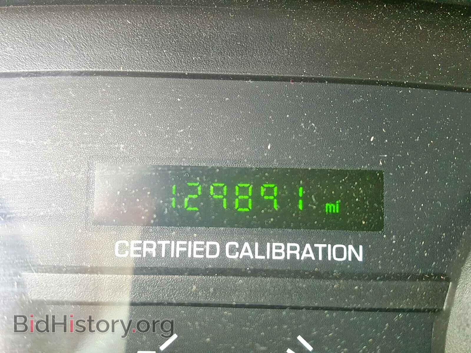 2009 FORD CROWN VIC - VIN: 2FAHP71V59X123850 - Photo 8