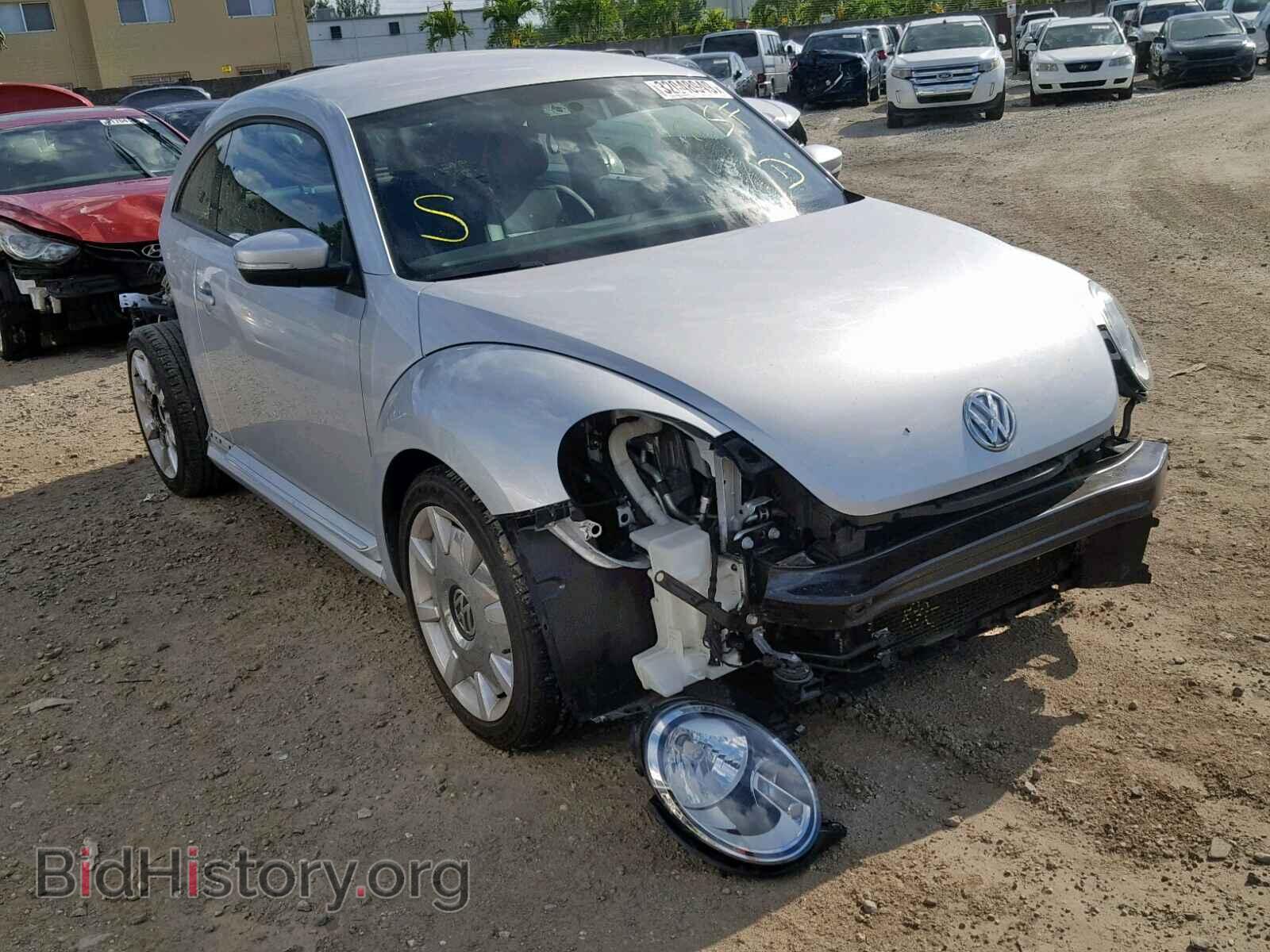 Фотография 3VWJP7AT0CM644940 - VOLKSWAGEN BEETLE 2012