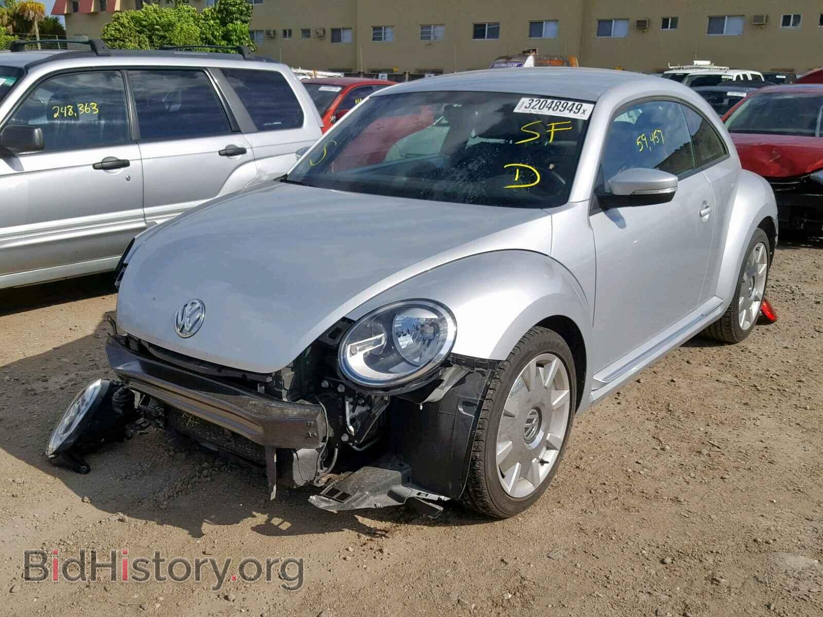 2012 VOLKSWAGEN BEETLE - VIN: 3VWJP7AT0CM644940 - Фото 2