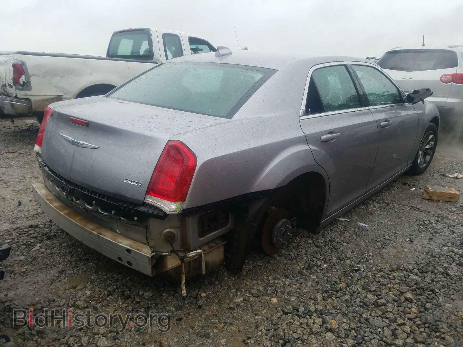 2015 CHRYSLER 300 - VIN: 2C3CCAAG9FH894059 - Фото 4