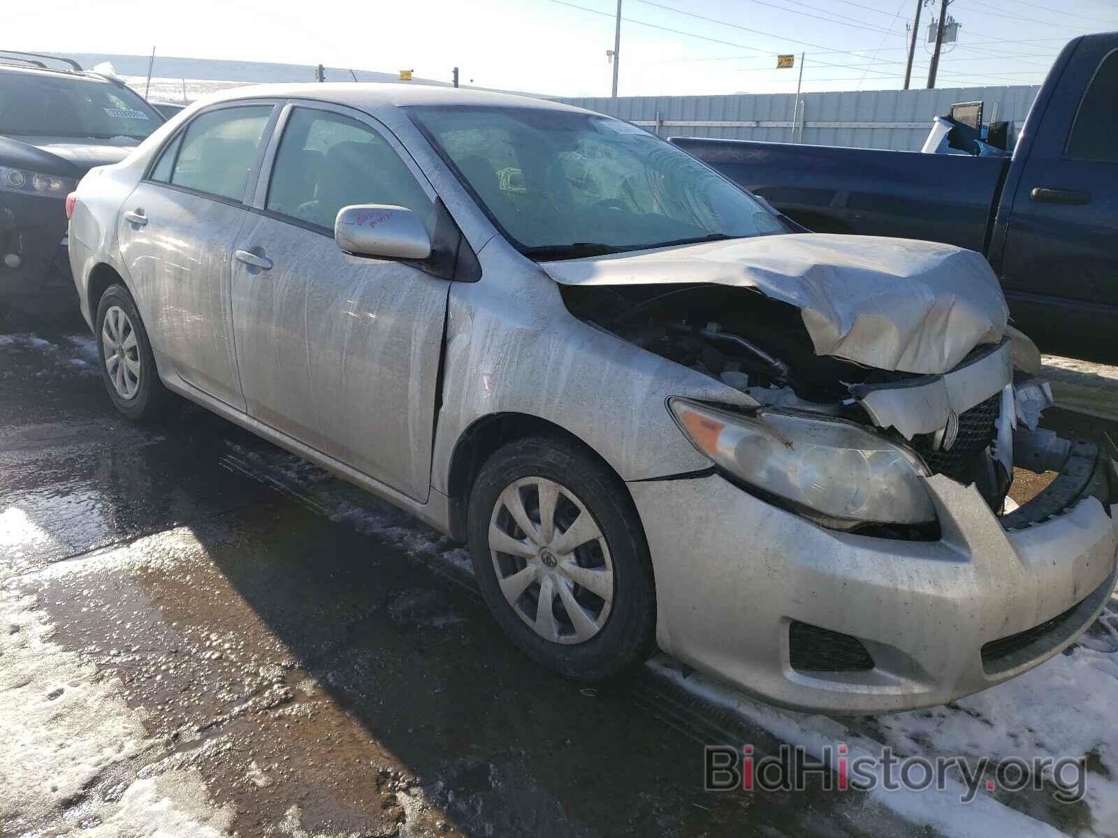 Photo 1NXBU4EE7AZ272219 - TOYOTA COROLLA 2010