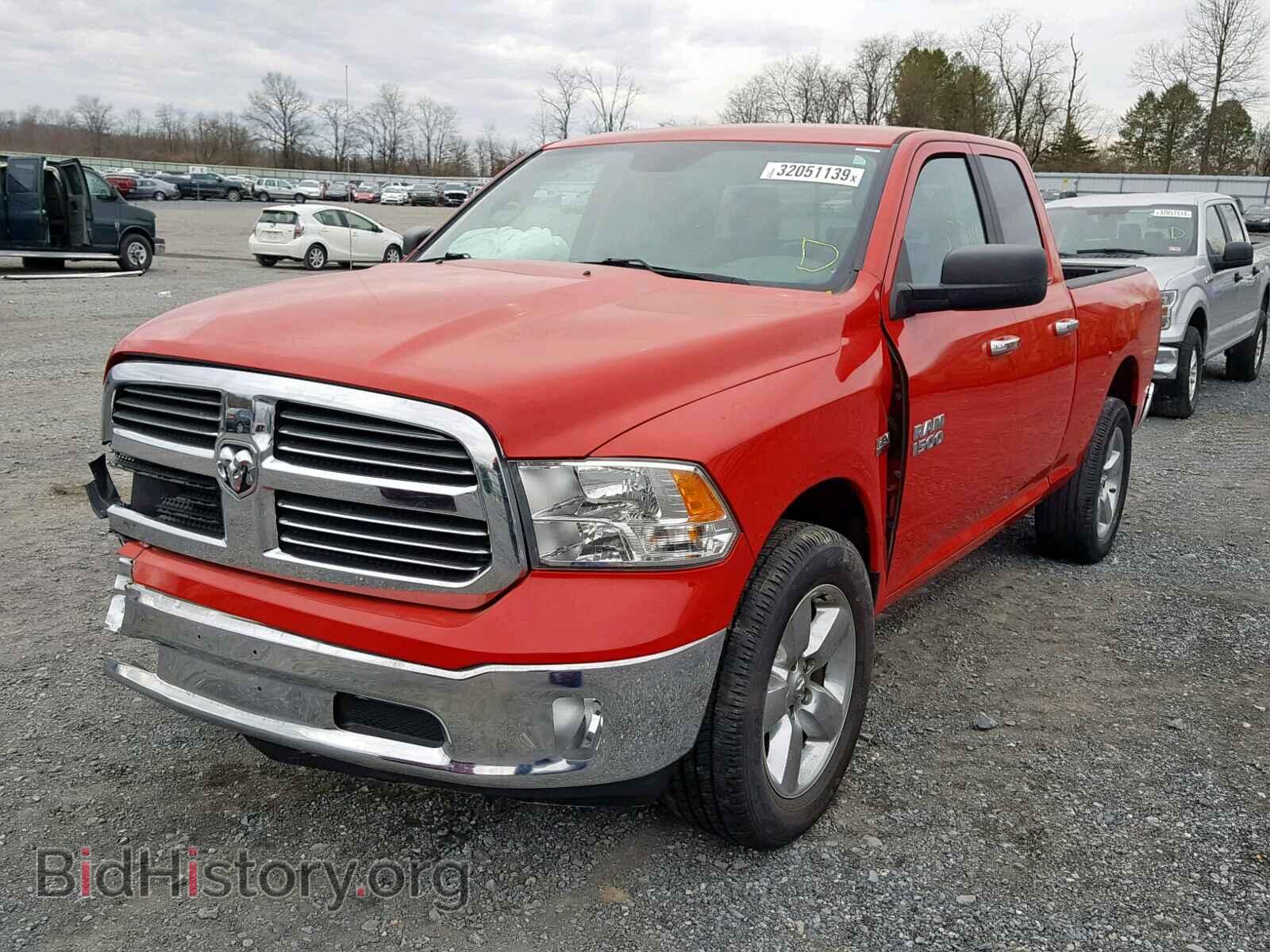 2016 RAM 1500 SLT - VIN: 1C6RR7GT5GS165635 - Фото 2