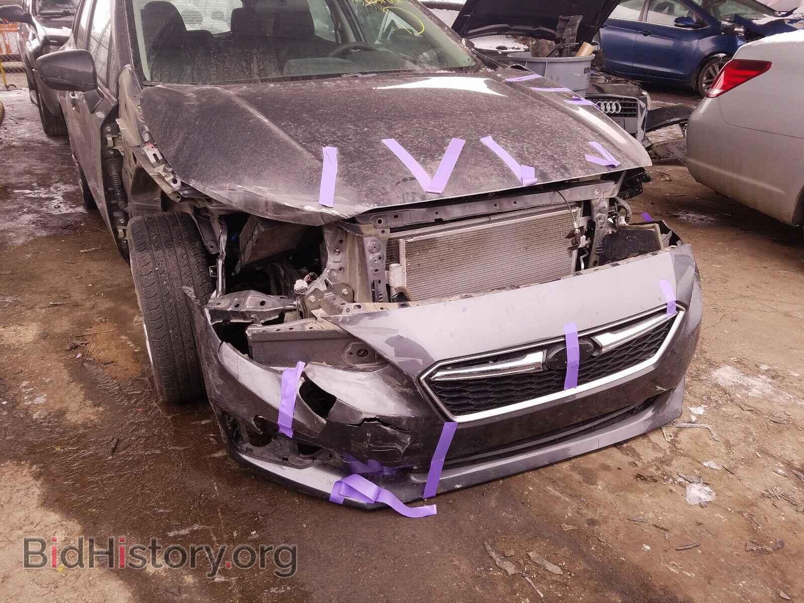 2018 SUBARU IMPREZA - VIN: 4S3GTAA61J3736895 - Фото 9