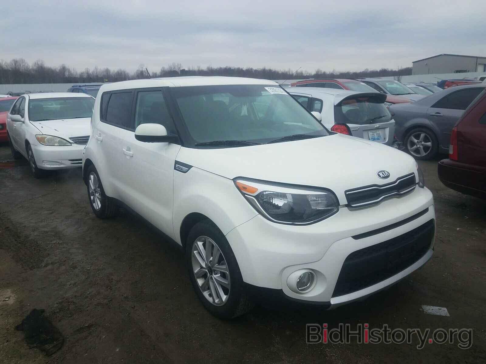 Photo KNDJP3A51J7589256 - KIA SOUL 2018