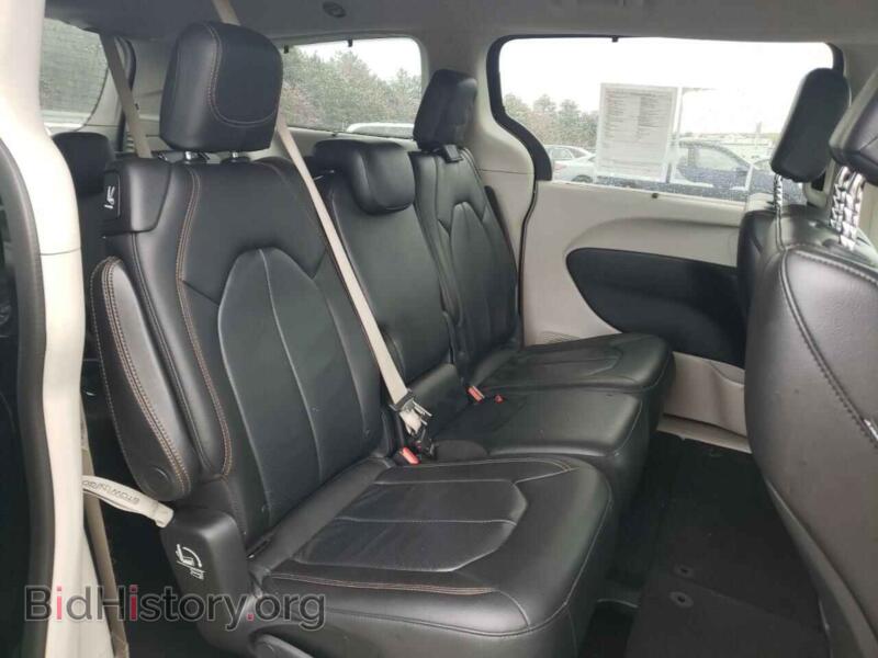 2018 Chrysler PACIFICA (VIN 2C4RC1BG1JR252796) — фото 6 из 10