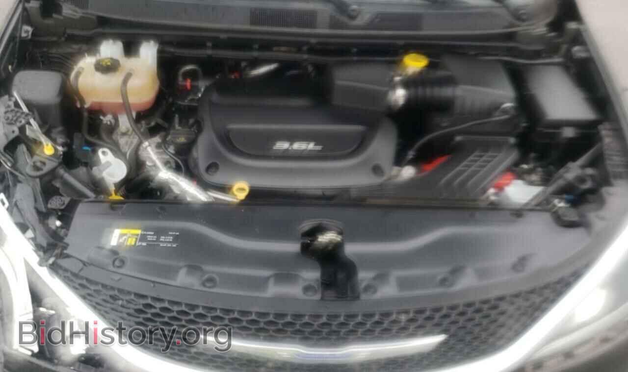 2018 CHRYSLER PACIFICA - VIN: 2C4RC1BG1JR252796 - Фото 7