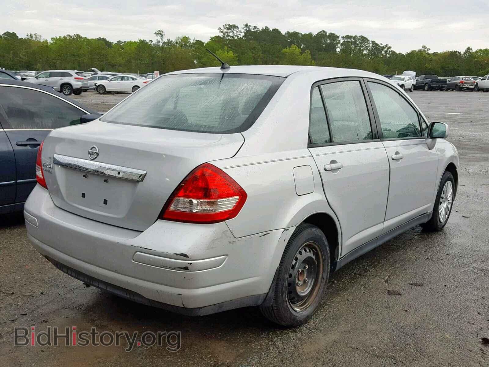 2009 NISSAN VERSA - VIN: 3N1BC11E39L490985 - Фото 4