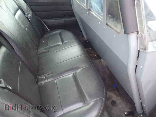 2010 FORD CROWN VIC - VIN: 2FABP7BV6AX105835 - Фото 6