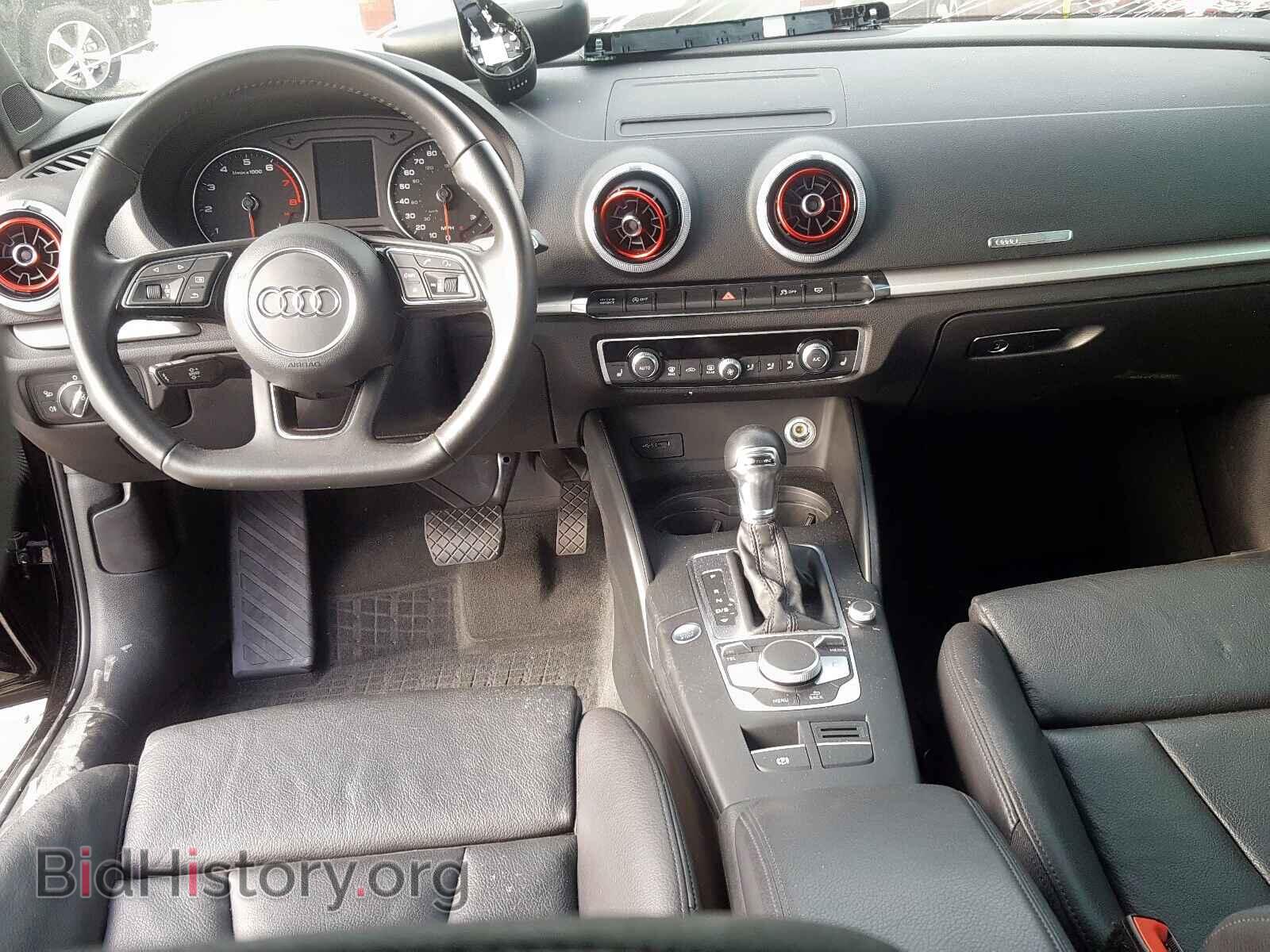 2018 AUDI A3 - VIN: WAUAUGFF3J1038473 - Фото 9
