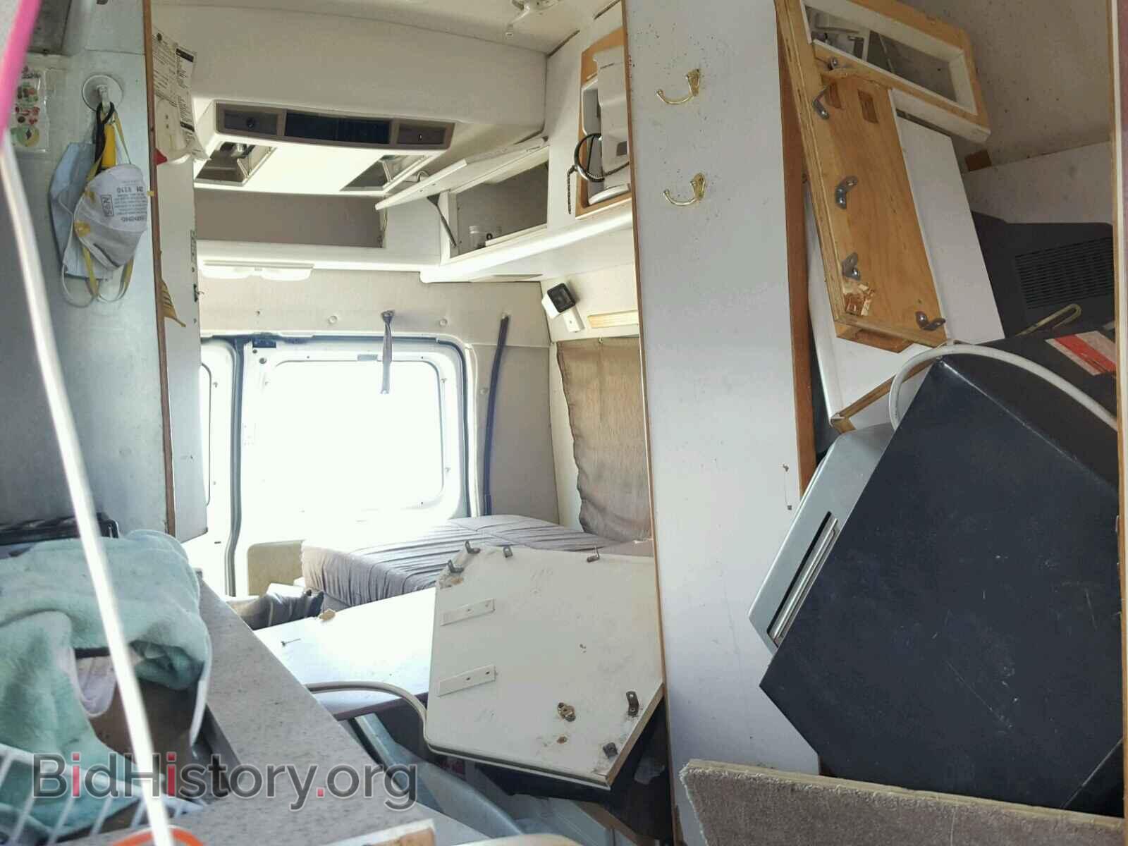 2002 FORD ECONOLINE - VIN: 1FDSE34S92HB41107 - Фото 9