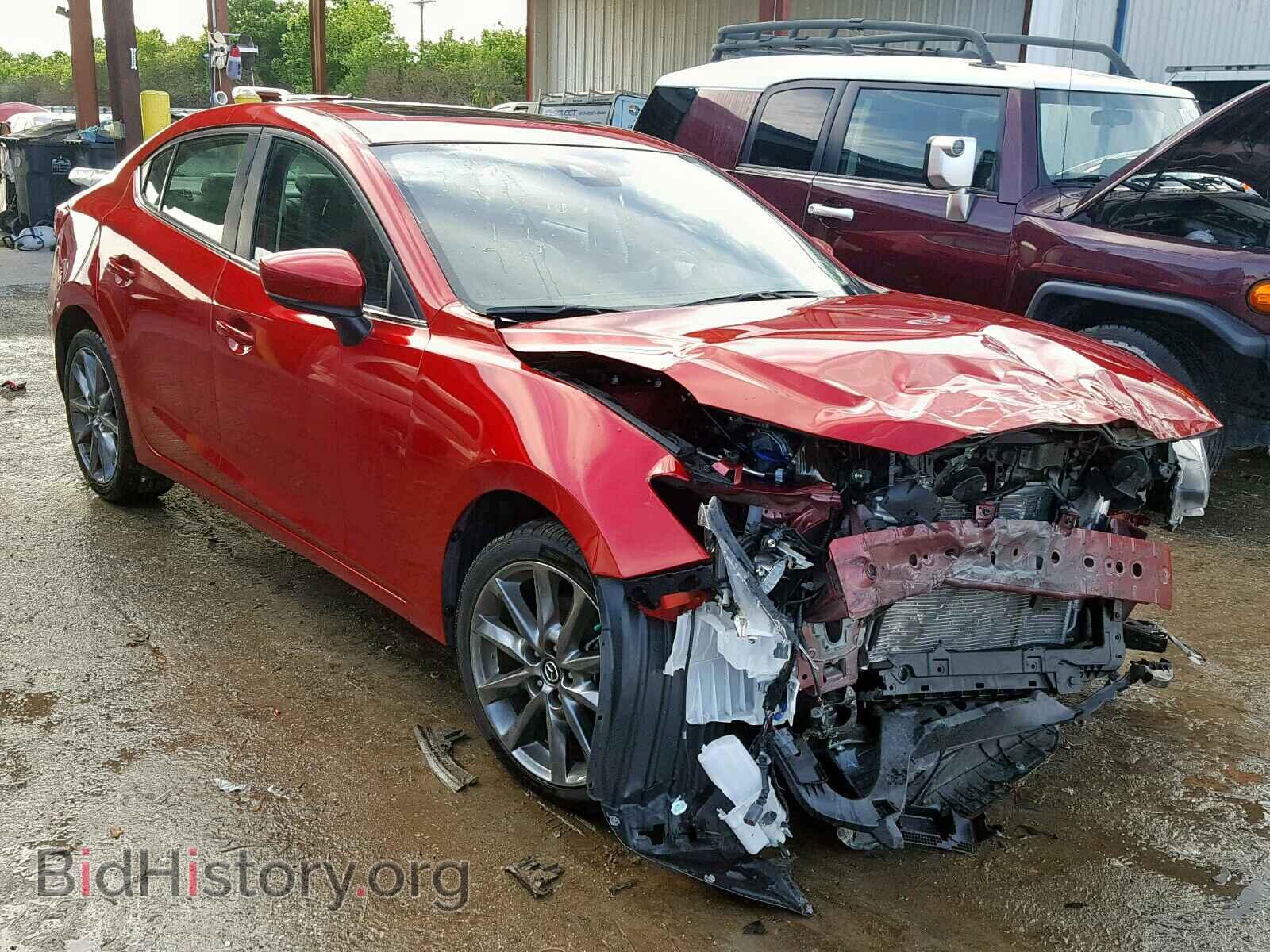 Photo 3MZBN1V34JM213970 - MAZDA 3 2018