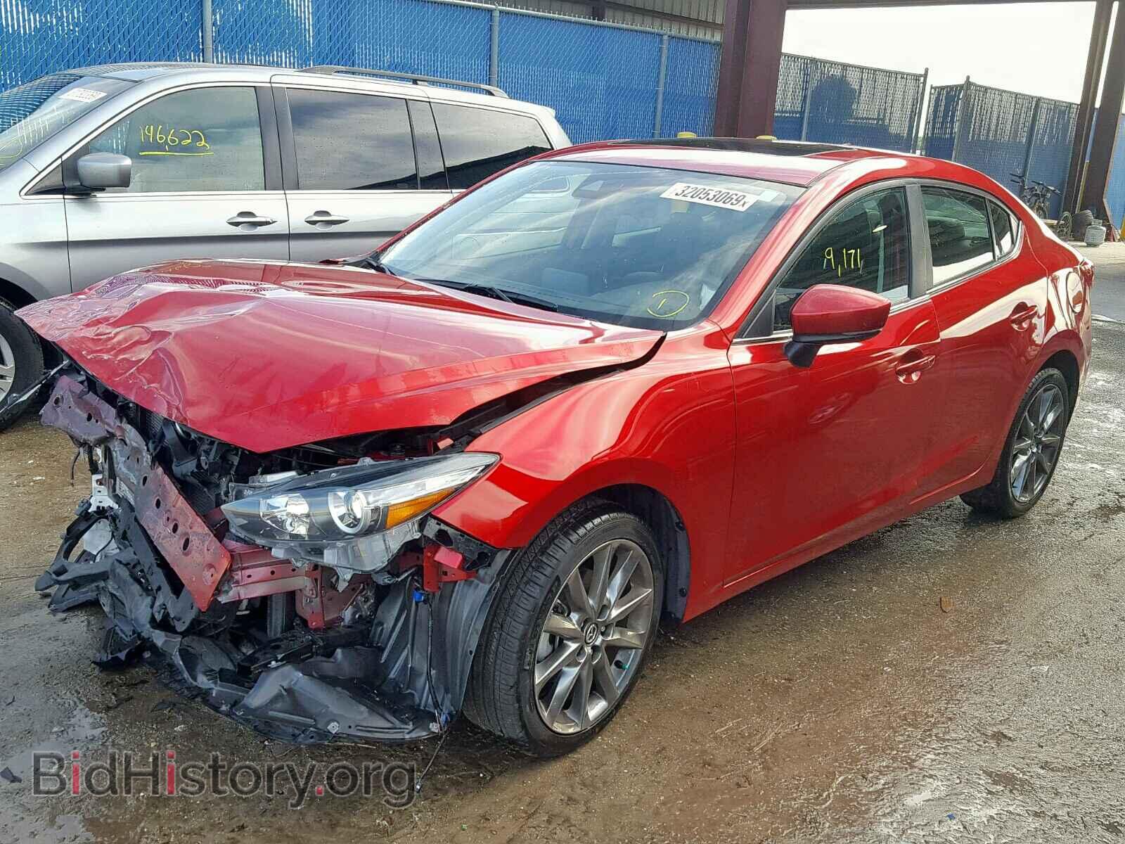 2018 MAZDA 3 - VIN: 3MZBN1V34JM213970 - Photo 2