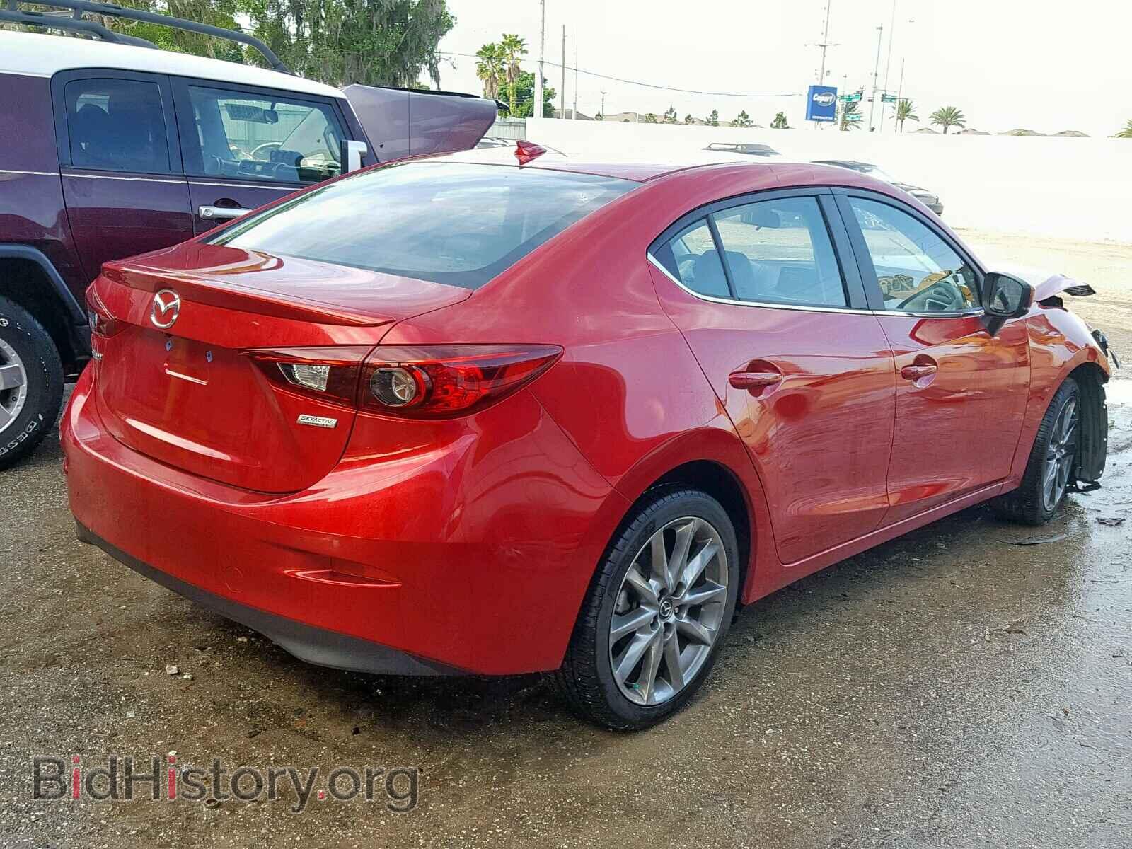 2018 MAZDA 3 - VIN: 3MZBN1V34JM213970 - Photo 4