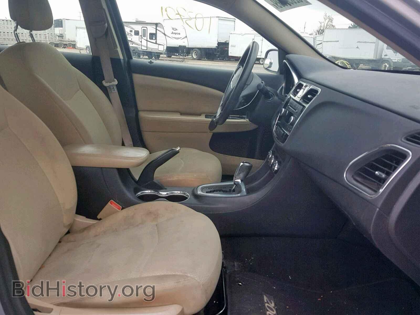 2014 CHRYSLER 200 - VIN: 1C3CCBAB3EN125024 - Фото 5