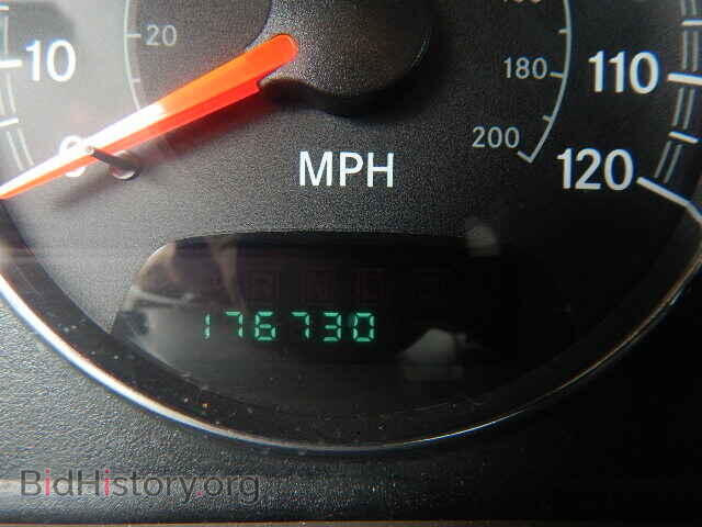 2006 CHRYSLER SEBRING - VIN: 1C3EL46X96N100719 - Фото 8