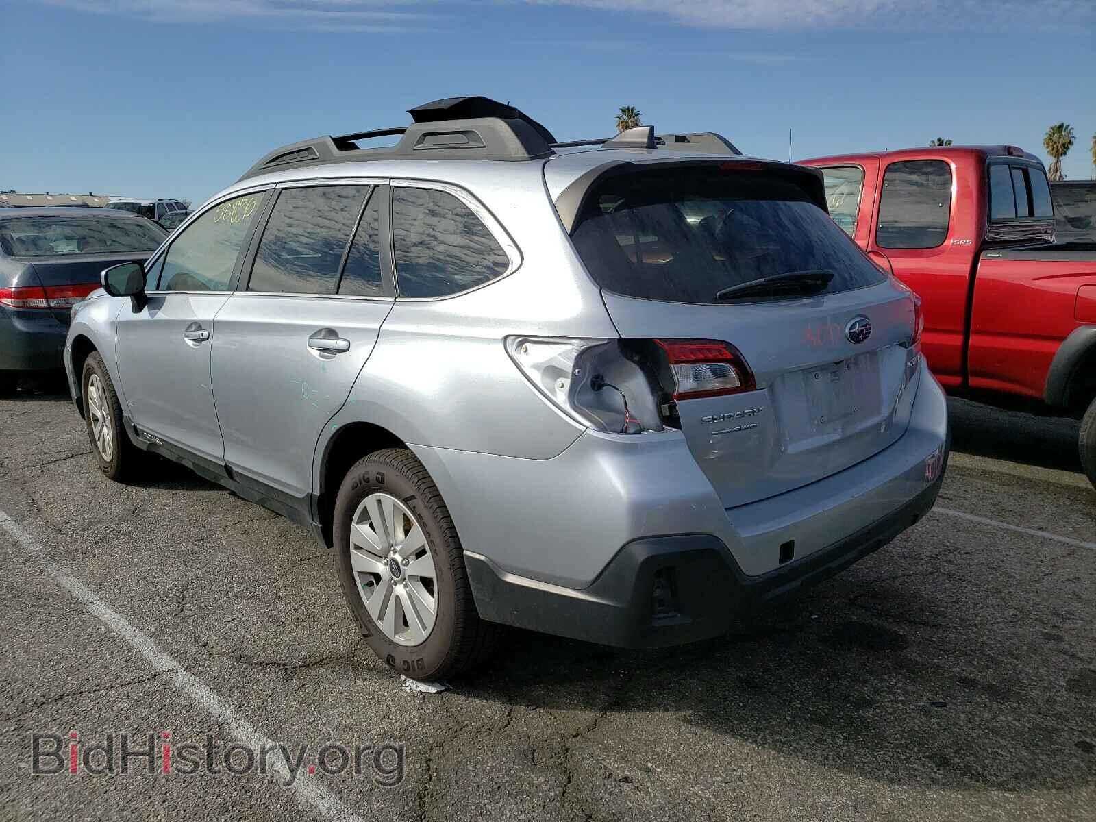 2018 SUBARU OUTBACK - VIN: 4S4BSACC5J3229008 - Фото 3