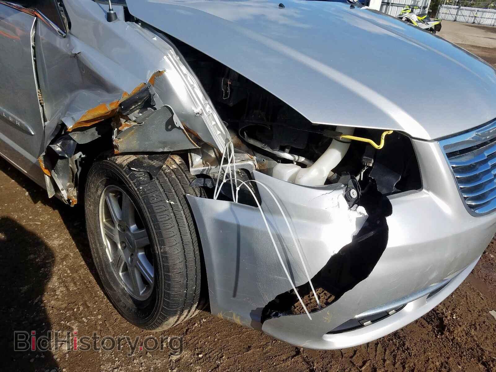 2011 CHRYSLER TOWN & COU - VIN: 2A4RR5DG5BR781781 - Фото 9