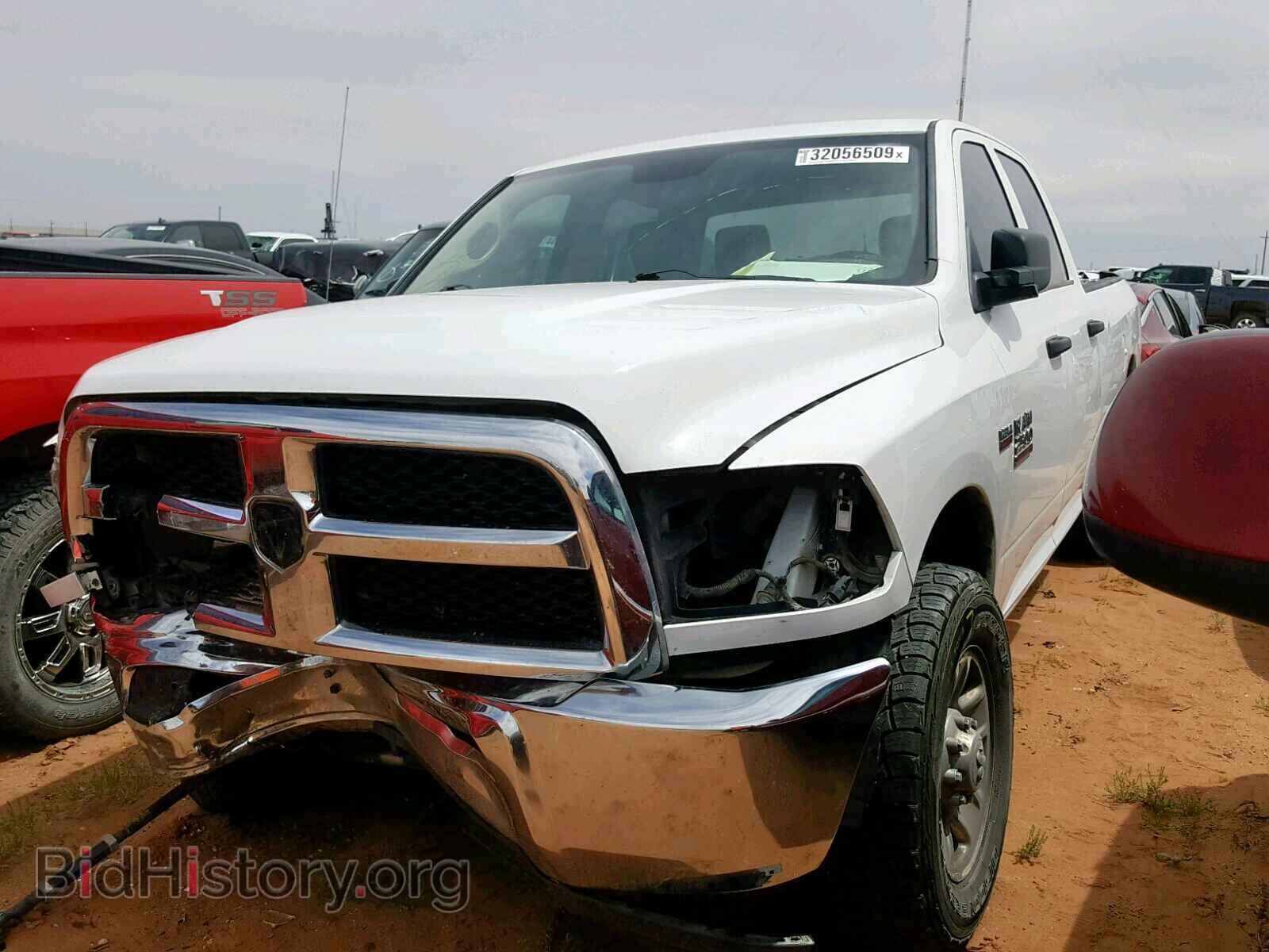 2015 RAM 2500 ST - VIN: 3C6UR4HJ4FG507135 - Фото 2