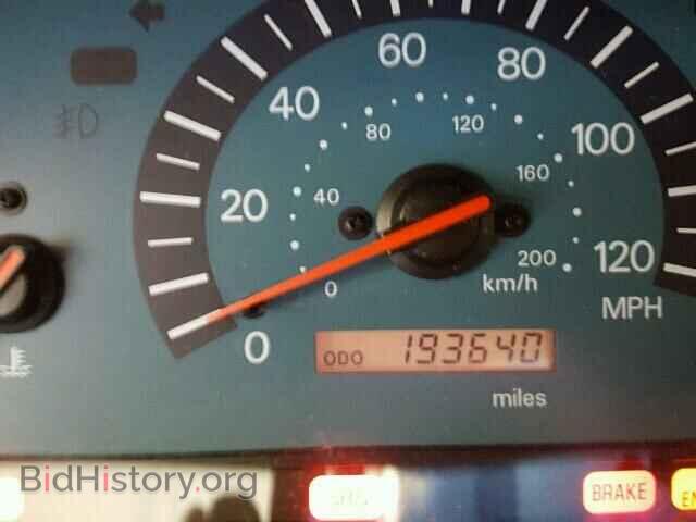 2003 MITSUBISHI GALANT - VIN: 4A3AA46H33E135760 - Фото 8