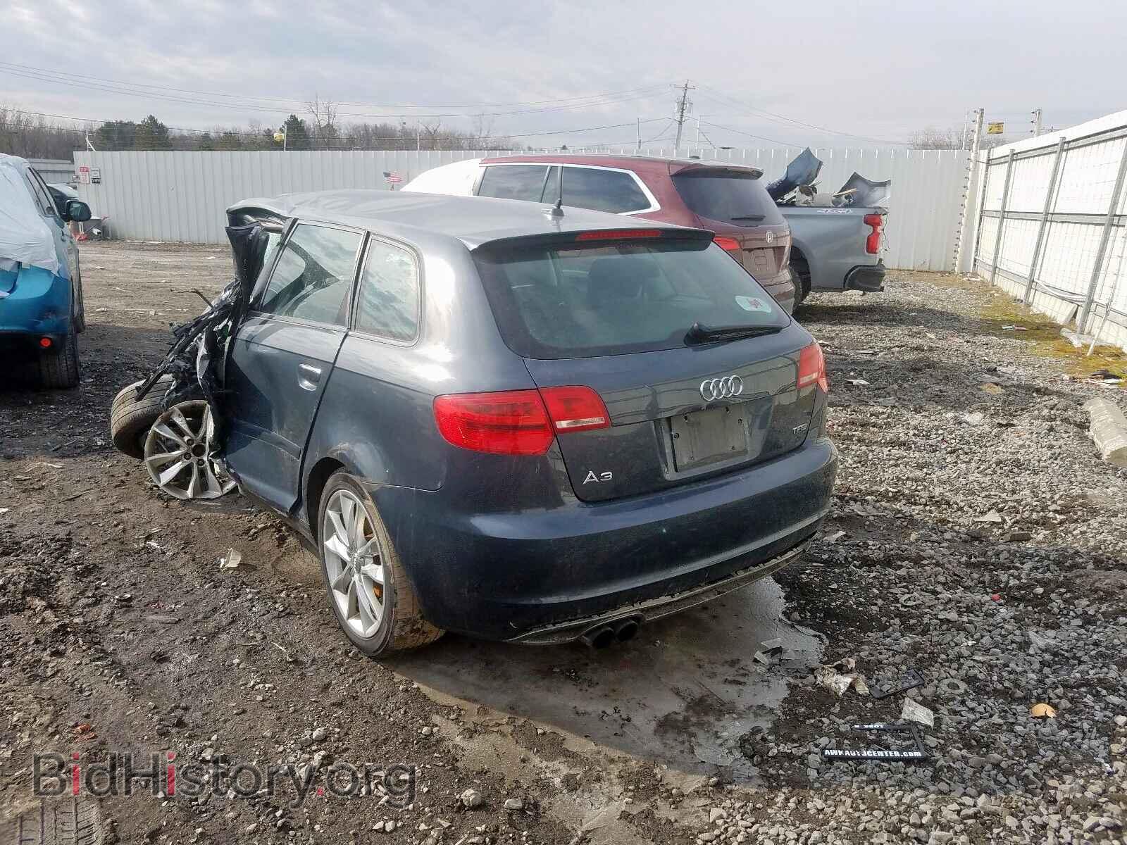 2011 AUDI A3 - VIN: WAUBEAFM3BA006475 - Фото 3