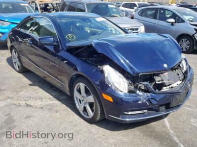 2013 Mercedes-Benz E 350, синий — VIN WDDKJ5KB0DF211046, Copart
