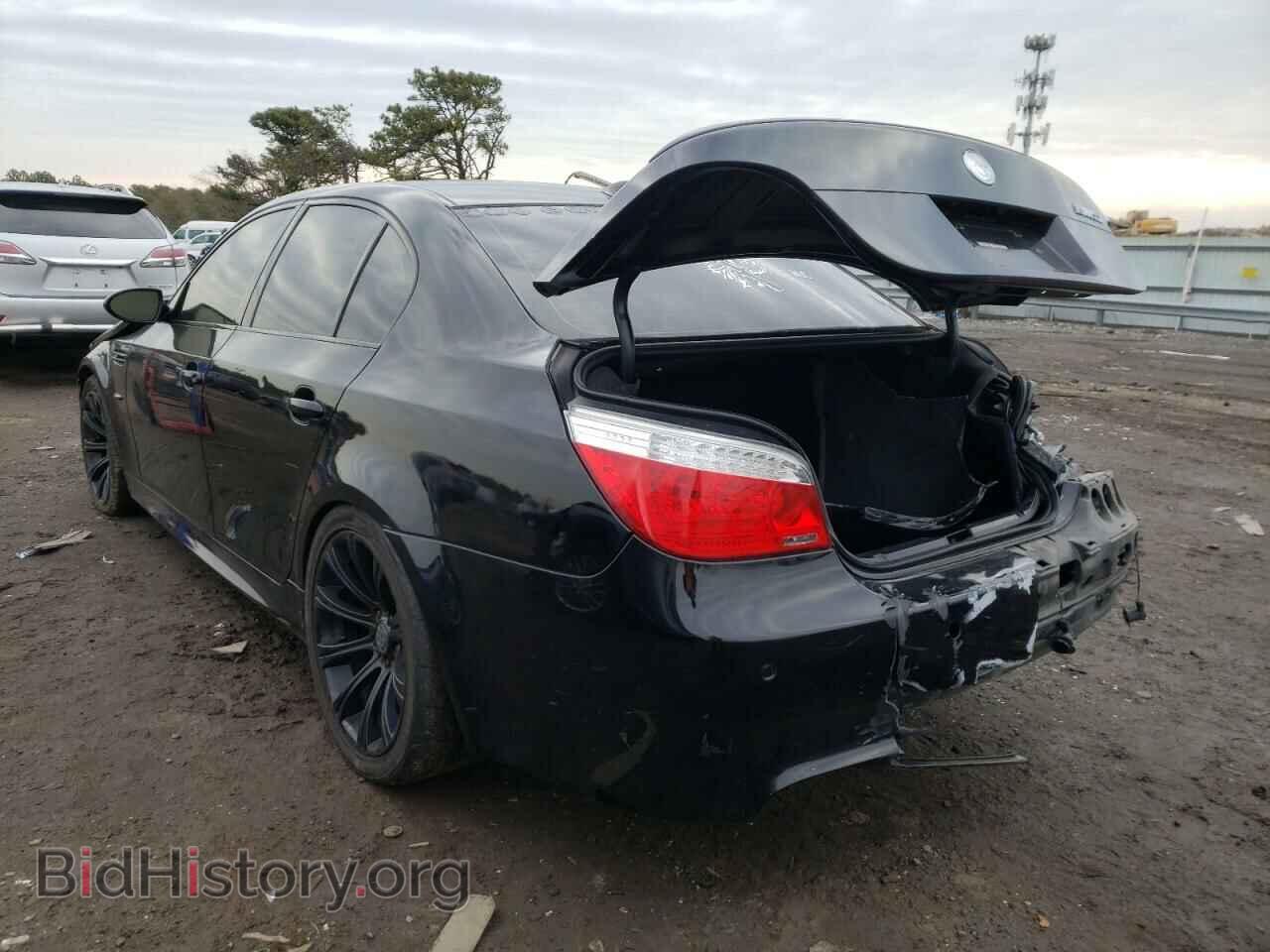 2008 BMW M5 - VIN: WBSNB935X8CX09145 - Фото 3
