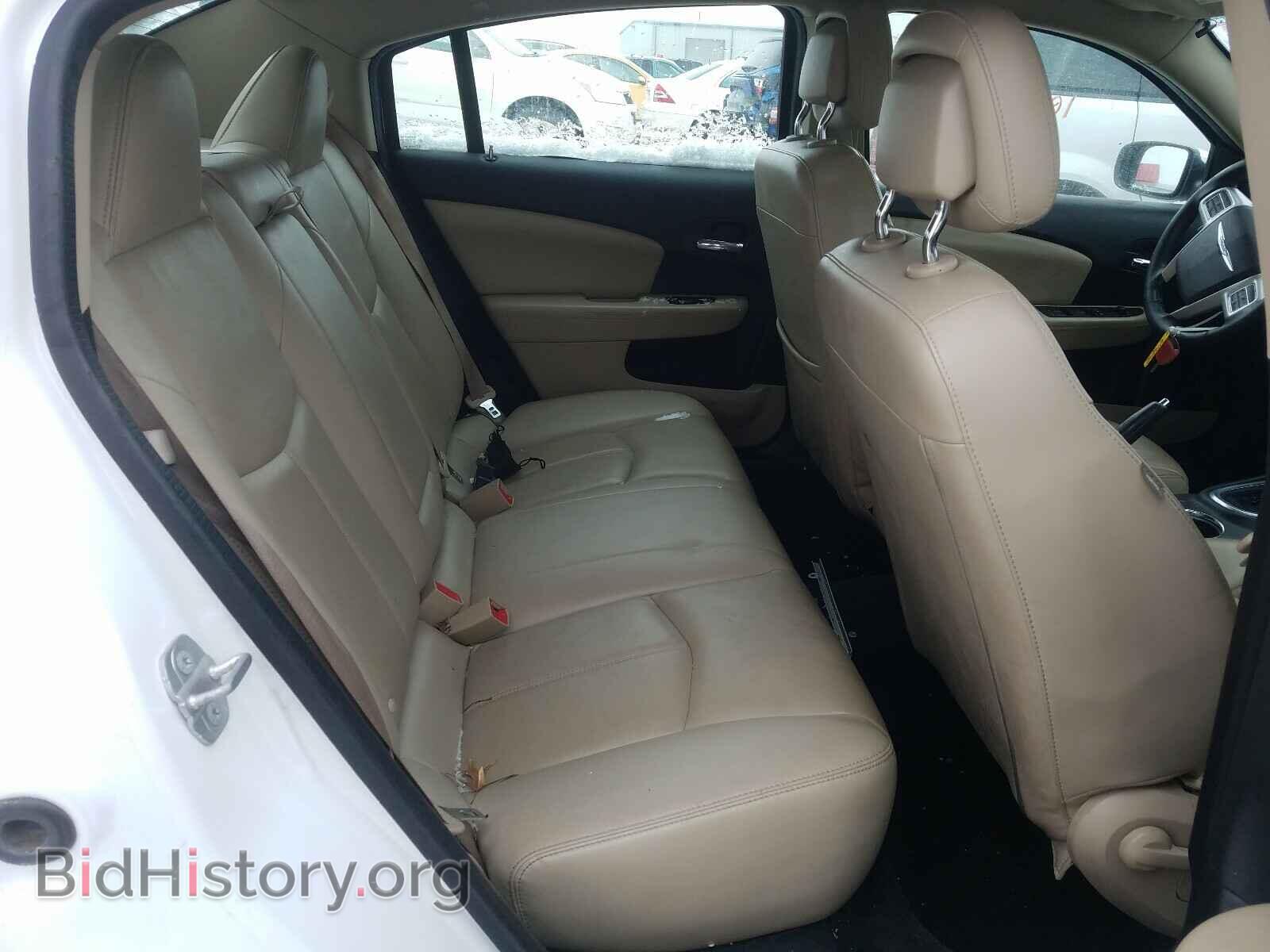 2014 CHRYSLER 200 - VIN: 1C3CCBCG6EN157040 - Фото 6