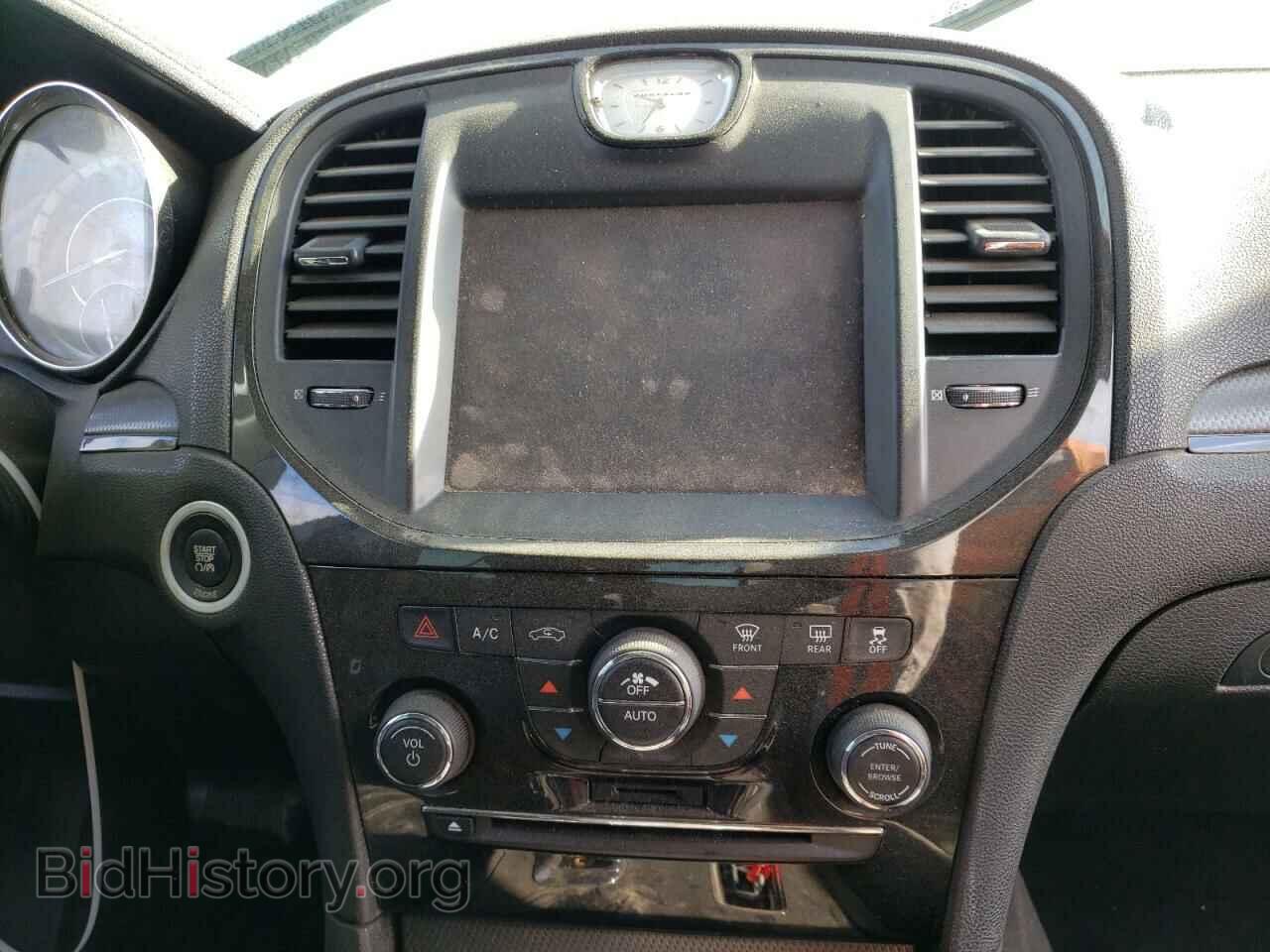 2014 CHRYSLER 300 - VIN: 2C3CCAGG1EH383726 - Фото 9