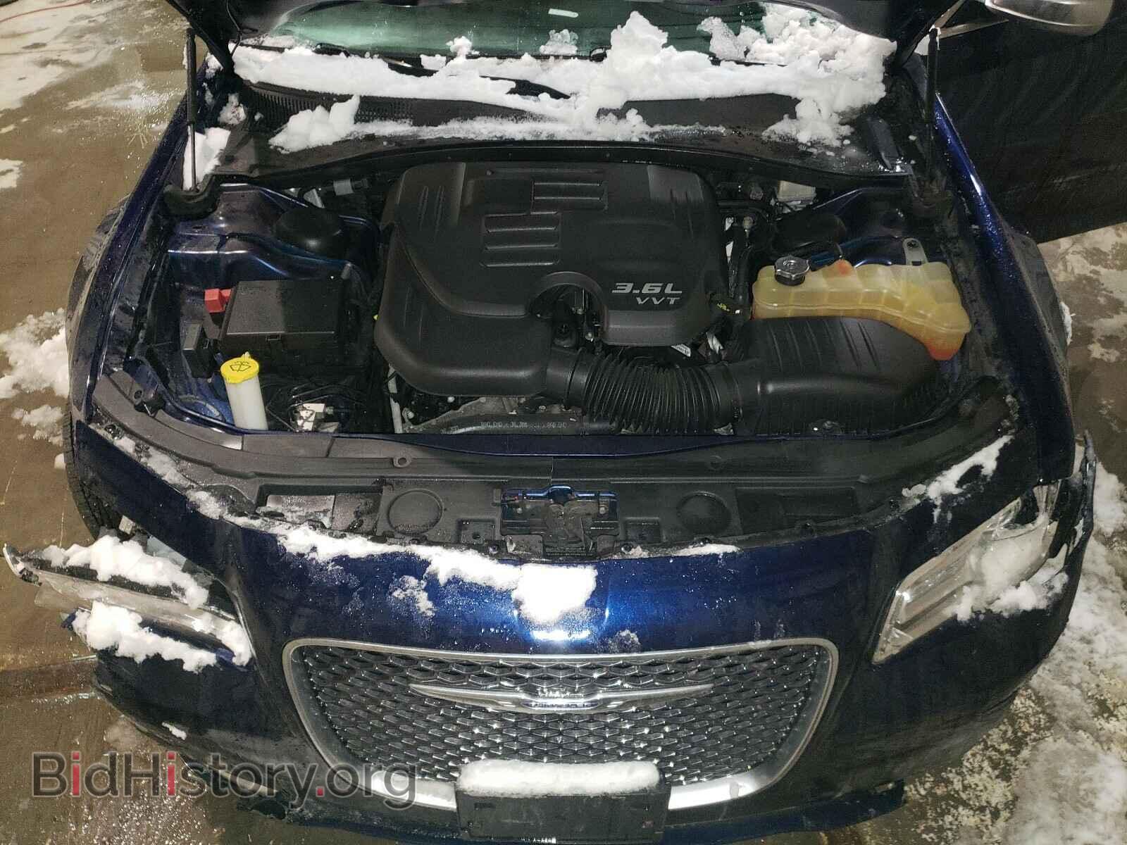 2016 CHRYSLER 300 - VIN: 2C3CCASG3GH152238 - Фото 7