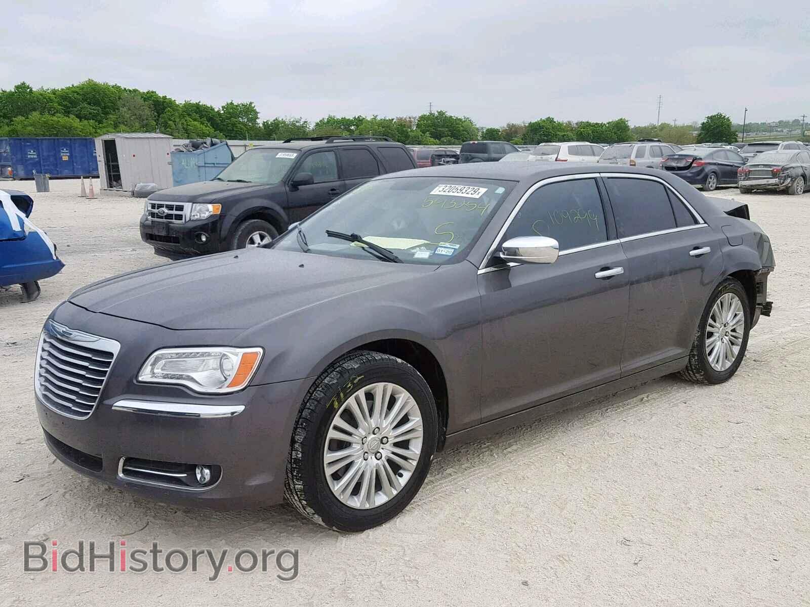 2013 CHRYSLER 300 - VIN: 2C3CCAKG1DH543254 - Фото 2