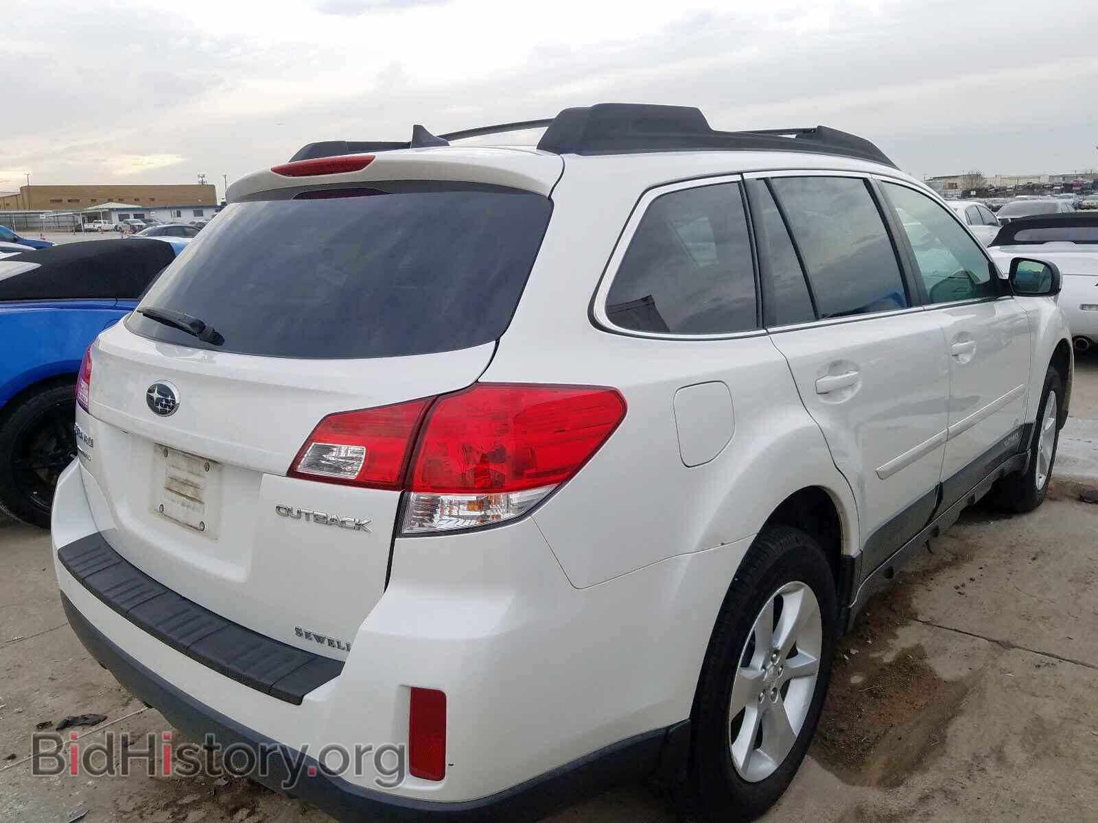 2014 SUBARU OUTBACK - VIN: 4S4BRCLC8E3299986 - Photo 4