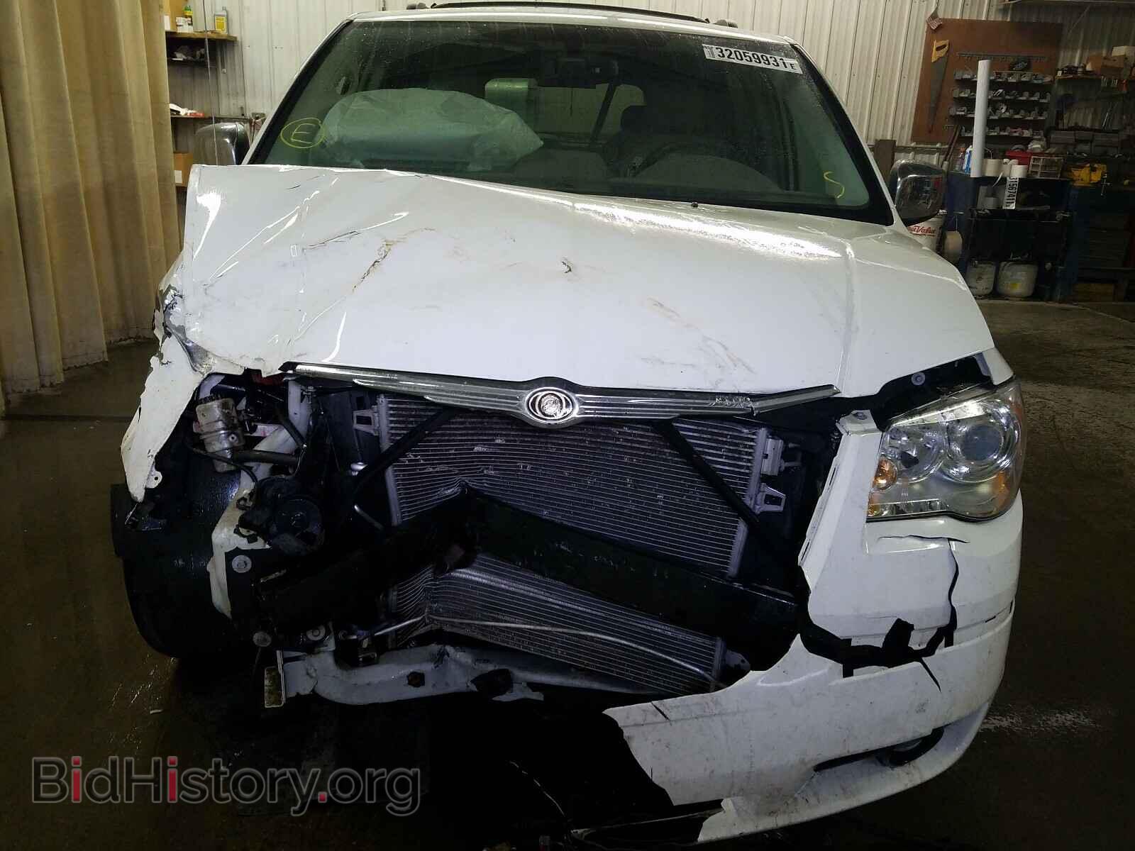 2010 CHRYSLER MINIVAN - VIN: 2A4RR6DX0AR136704 - Фото 9
