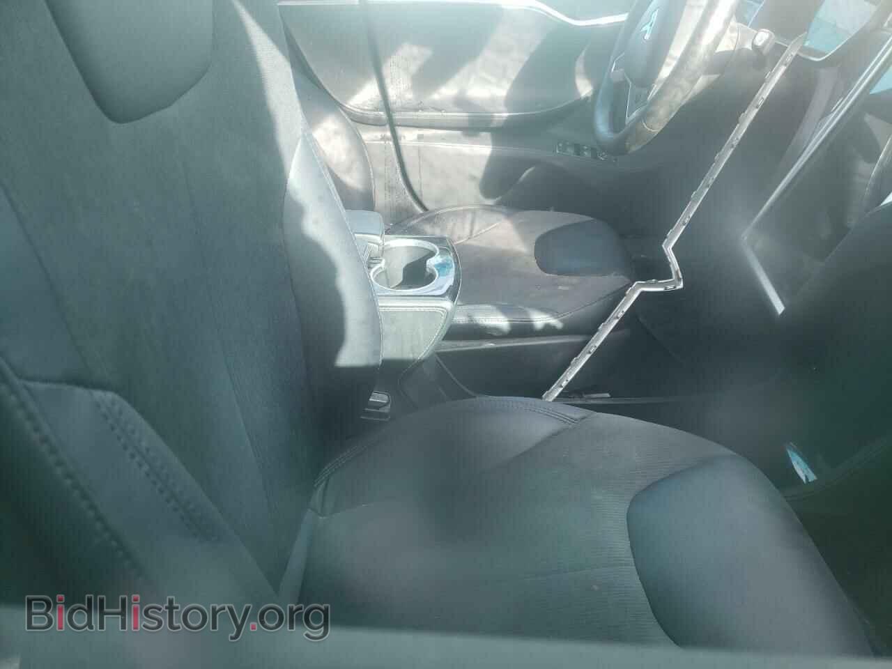 2015 TESLA MODEL S - VIN: 5YJSA1E2XFF107380 - Фото 5