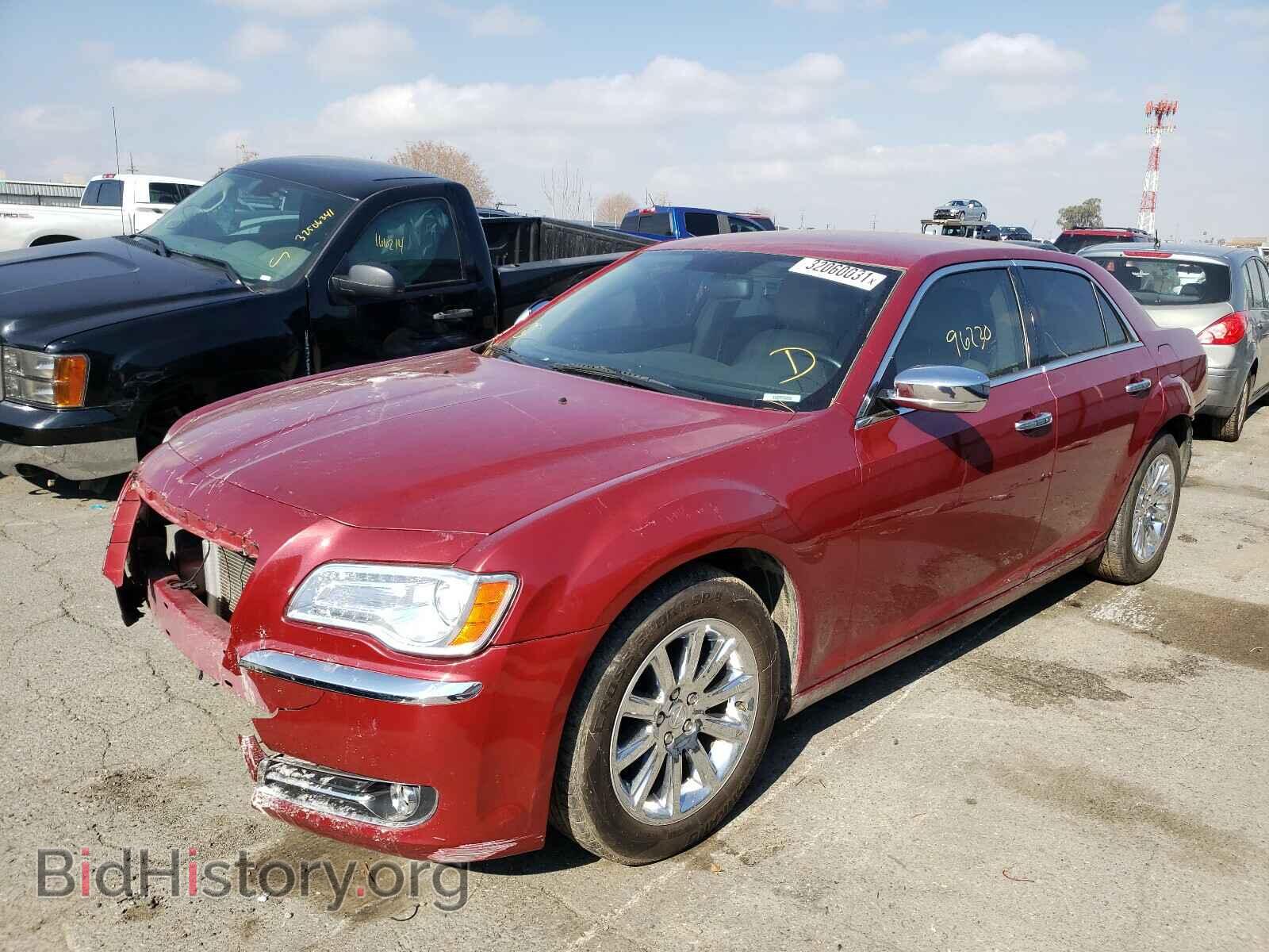 2011 CHRYSLER 300 - VIN: 2C3CA5CG0BH529709 - Фото 2