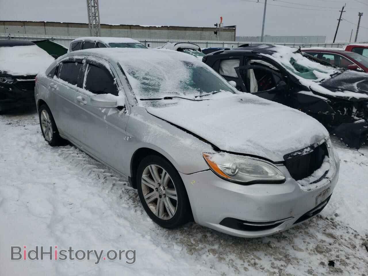 Photo 1C3BC1FB3BN576688 - CHRYSLER 200 2011