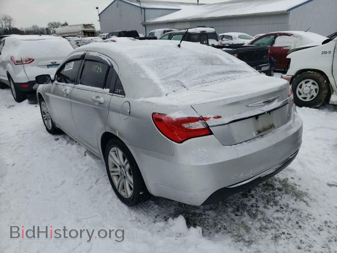 2011 CHRYSLER 200 - VIN: 1C3BC1FB3BN576688 - Фото 3