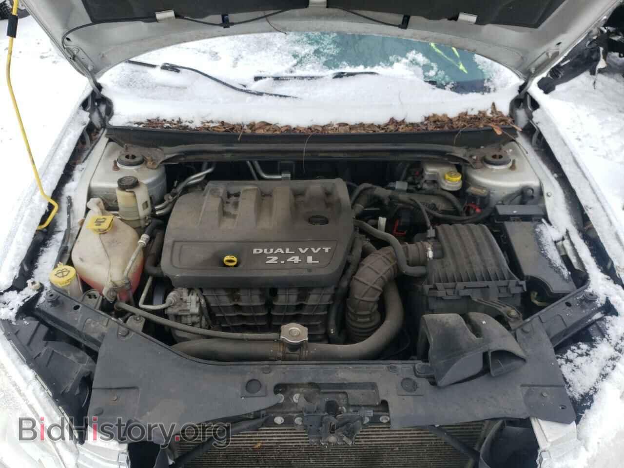 2011 CHRYSLER 200 - VIN: 1C3BC1FB3BN576688 - Фото 7