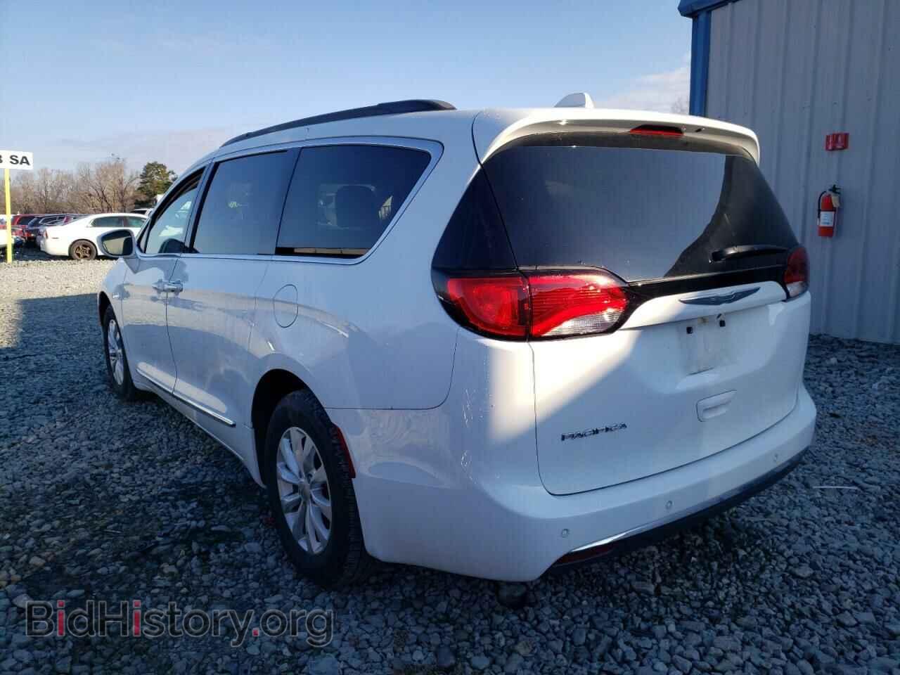 2017 CHRYSLER PACIFICA - VIN: 2C4RC1BG2HR590928 - Photo 3