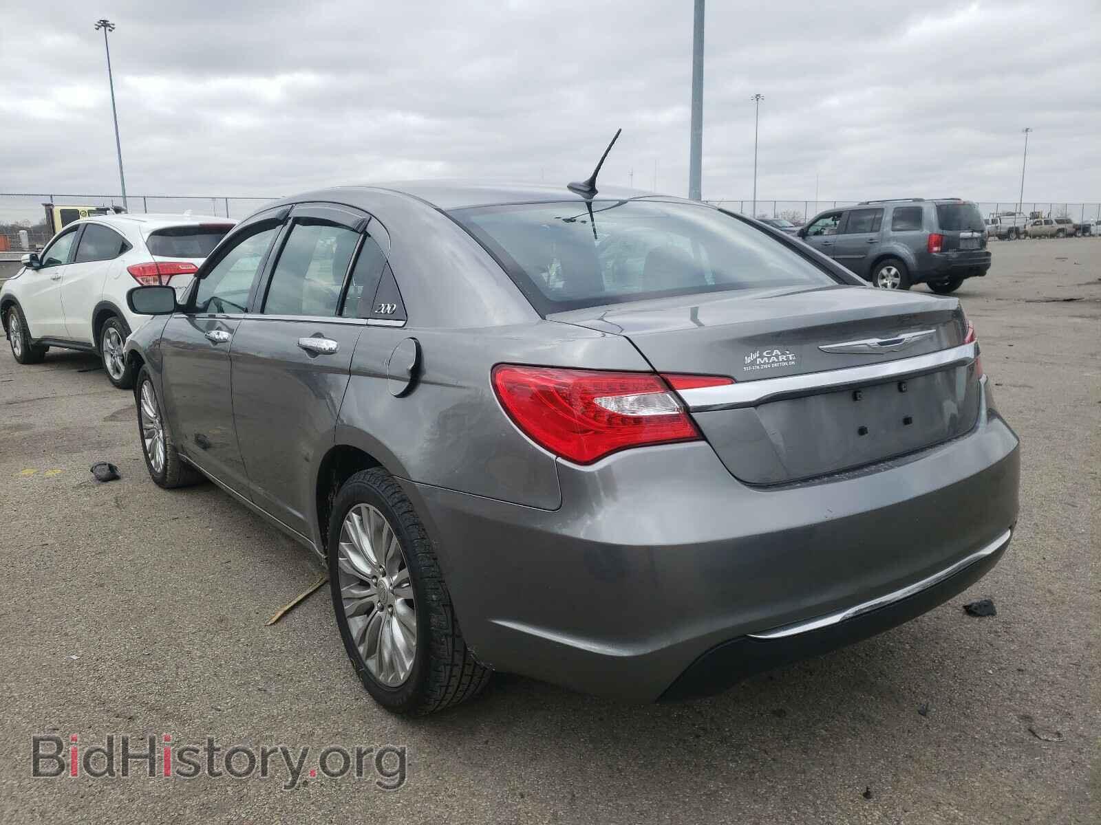 2011 CHRYSLER 200 - VIN: 1C3BC2FB1BN614263 - Photo 3