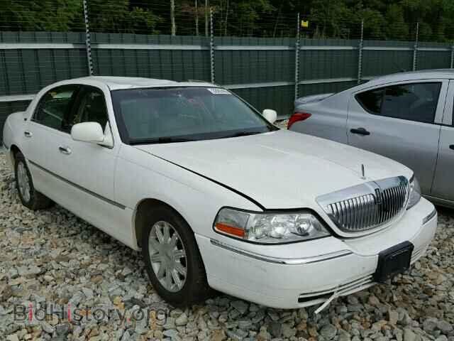 Photo 2LNHM82VX9X621299 - LINCOLN TOWNCAR 2009