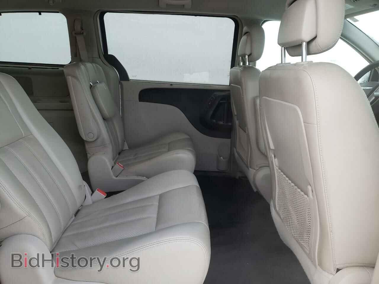 2011 CHRYSLER MINIVAN - VIN: 2A4RR8DG2BR676844 - Photo 6